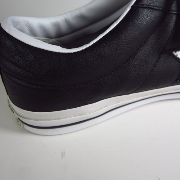 Converse One Star Perforated Leather Sneaker- 158465C Size: Men's 10, Women's 12 - Picture 5 of 15